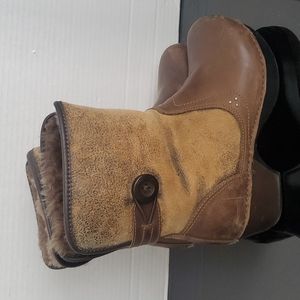 Dansko Stormy Nubuck Shearling boots Size; 37